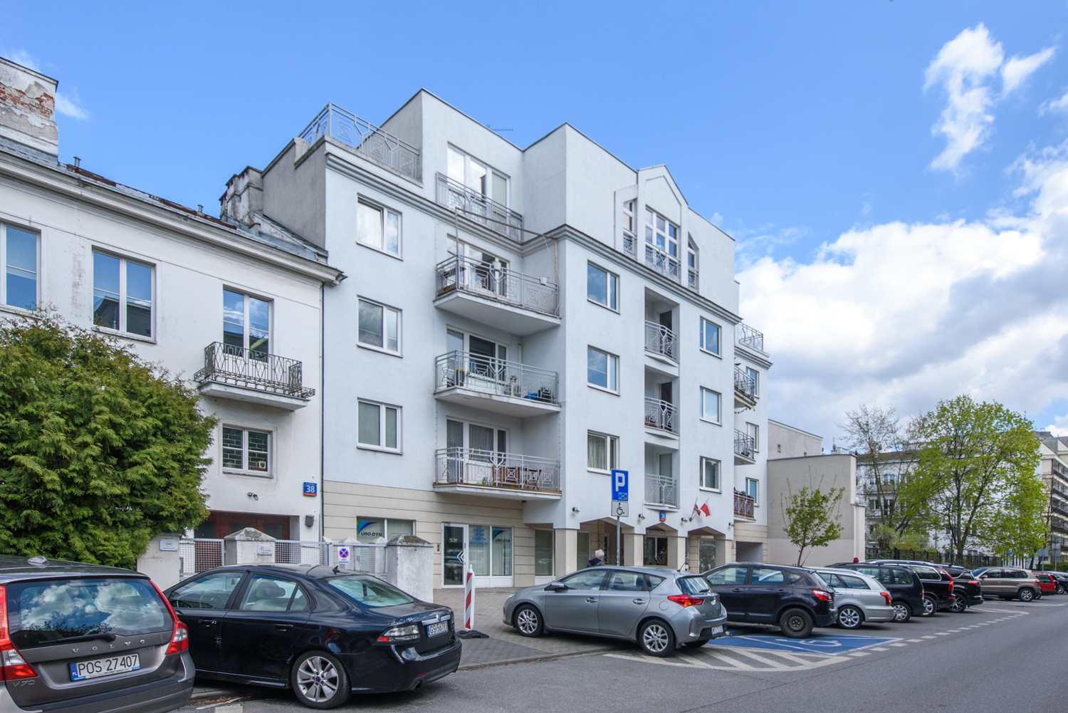 Zdjęcie architektury budynku Budynek mieszkalno-usługowy